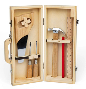 Walizka z narzędziami Mały majsterkowicz 7 elementów Bigjigs 36093 drewniane zabawki dla dzieci