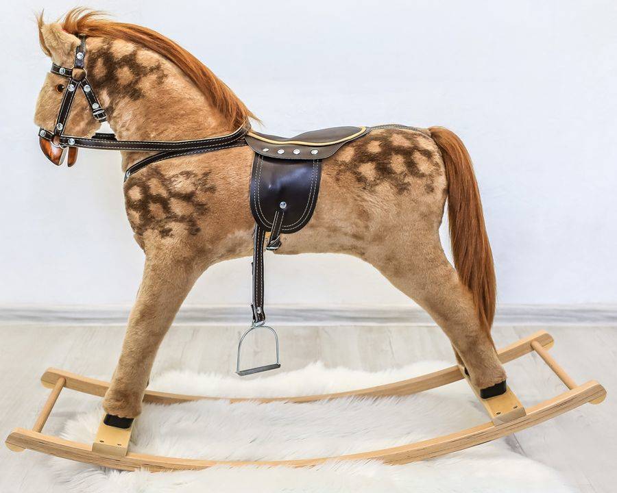 Koń na biegunach dla najmłodszych z dźwiękiem Kasztanowaty