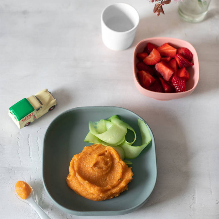 Silikonowe naczynia dla dzieci Zestaw z przyssawką eucalyptus Beaba 913507