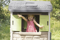 Domek ogrodowy Neo Jura Smoby 810504 z otwieranymi okiennicami Centrum kreatywnych przygód dziecka