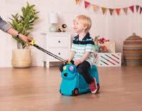 Jeździk walizka On the Gogo Woofer Pies B.Toys BX2131C1Z mały podróżnik