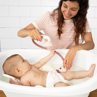 Słonik prysznic przenośny z ręcznikiem i kontrolowanym strumieniem wody Różowy Yookidoo YO40228___OF