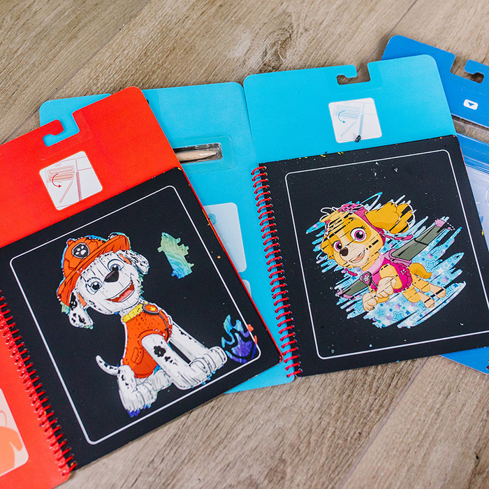Zdrapywanka z rysikiem Psi Patrol Scratch Art Pad – Skye Melissa and Doug 33260