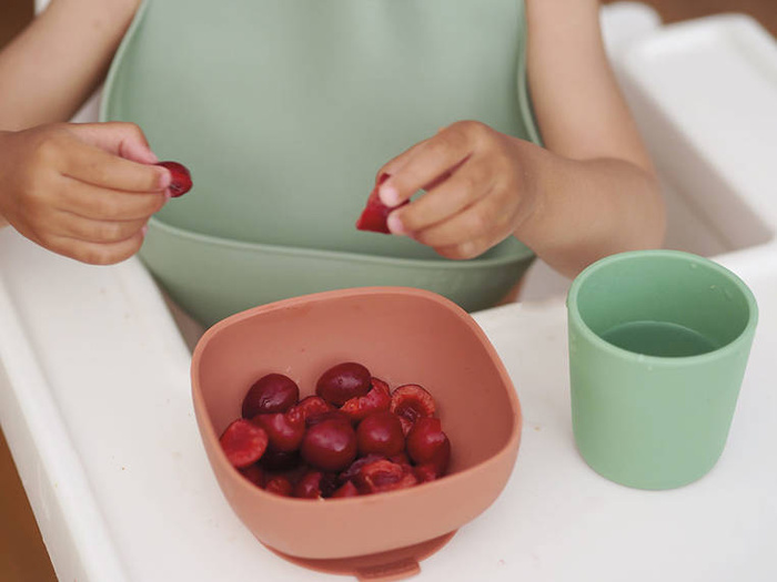 Silikonowe naczynia dla dzieci Zestaw z przyssawką Mineral Beaba 913543