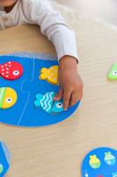 Gra edukacyjna Rybki dopasuj i miksuj Goula 53476 Drewniane zabawki dla dzieci 