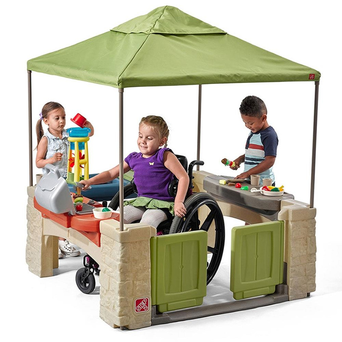 Przestronne Patio z baldachimem Step2 8741 Grill z akcesoriami dla dzieci do sensorycznej zabawy