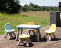 Stabilny Stolik dla dzieci Smoby 880407 ogrodowy niebieski do kreatywnych aktywności