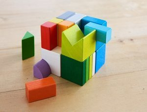 Klocki i układanka dla dzieci Chromatix 3D HB305463-Haba, gry zręcznościowe
