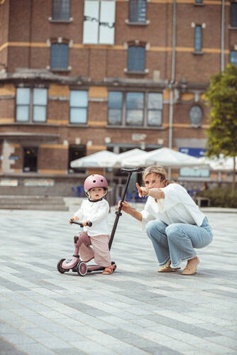 OUTLET SCOOTANDRIDE Highwaykick 1 Push and Go 2w1 Jeździk i hulajnoga z rączką do prowadzenia 1-5 lat Wildberry