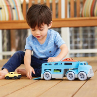 Samochody zabawki Transporter z lawetą GTCCRB1237-Green Toys, pojazdy dla dzieci