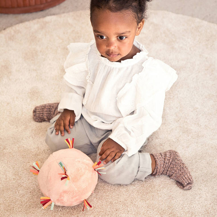 Piłka sensoryczna z pozytywką wielofunkcyjna miękka pluszowa Sarenka Stella 83396 Lilliputiens