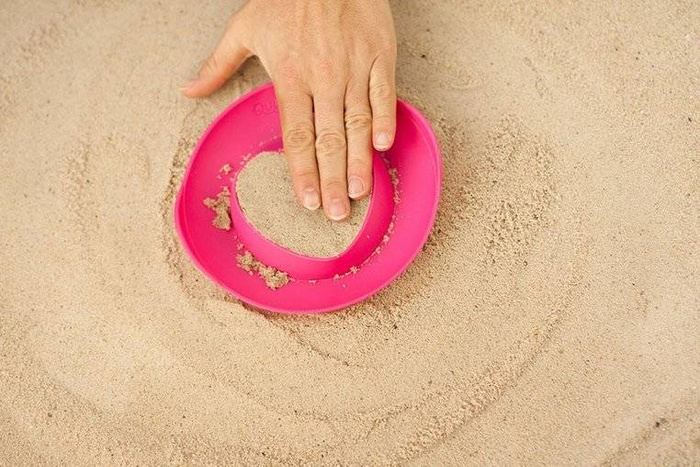 Wielofunkcyjny zestaw foremek SunnyLove 170495-Quut, zabawy w plenerze