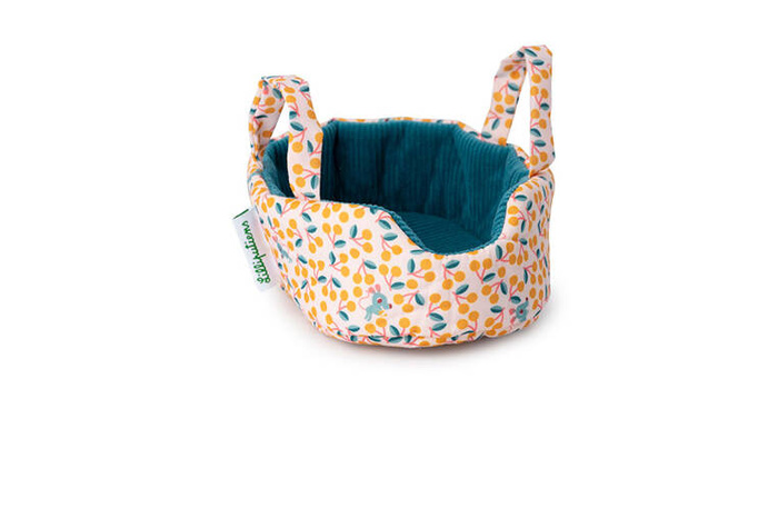 Przytulanka kotek z koszyczkiem i akcesoriami Kotka Jeanne Lilliputiens 83546