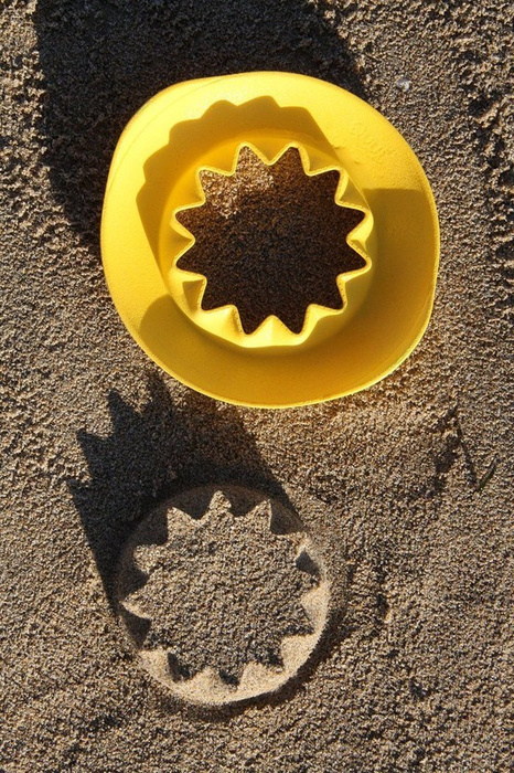 Wielofunkcyjny zestaw foremek SunnyLove 170495-Quut, zabawy w plenerze