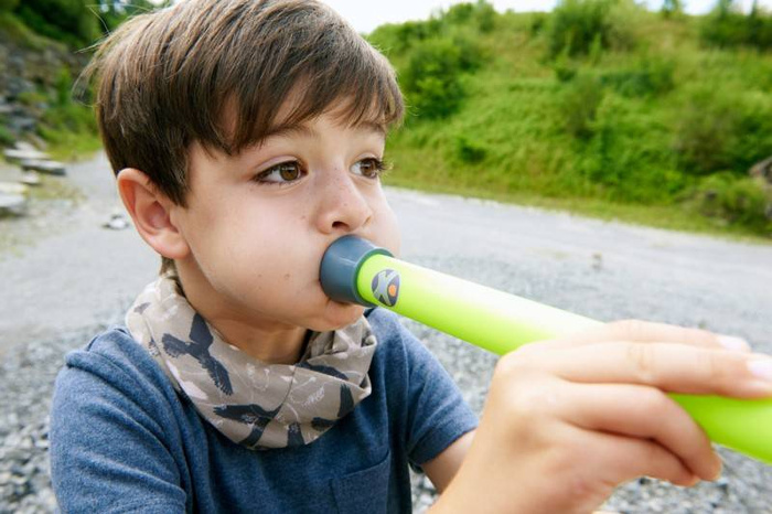 Dmuchawka dla dzieci oraz 4 strzałki z przyssawkami Green&Go HB303428-Haba Terra Kids, zabawy w plenerze
