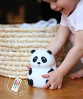 Lampka nocna silikonowa Panda z pilotem Rabbit & Friends 520086 Lampki nocne dla dzieci