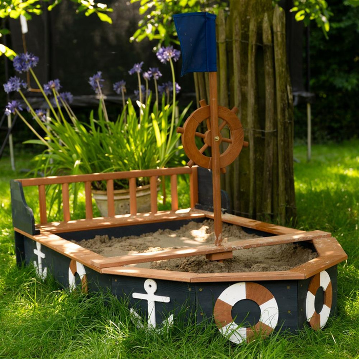 Drewniana Piaskownica Doris Boat AXI A031.045.00 Statek dla dzieci ze schowkiem pokrowcem i kołem sterowym