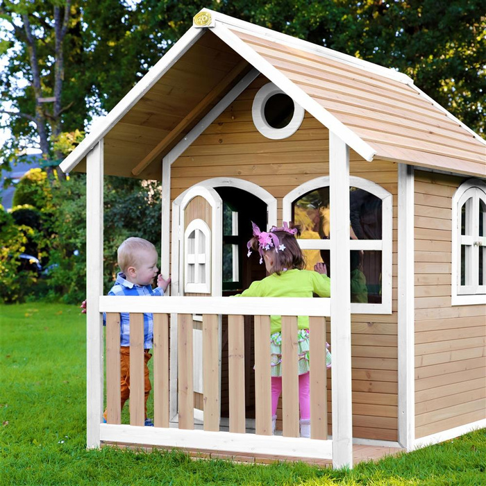 Drewniany Domek z oknami Alex Playhouse AXI A030.035.01 stylowy i ekologiczny plac zabaw do zabawy dla dzieci