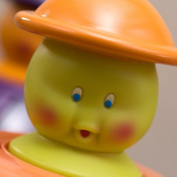 Bączek z kulkami Pomarańczowa makówka BX1119-B.Toys, zabawki dla małych dzieci