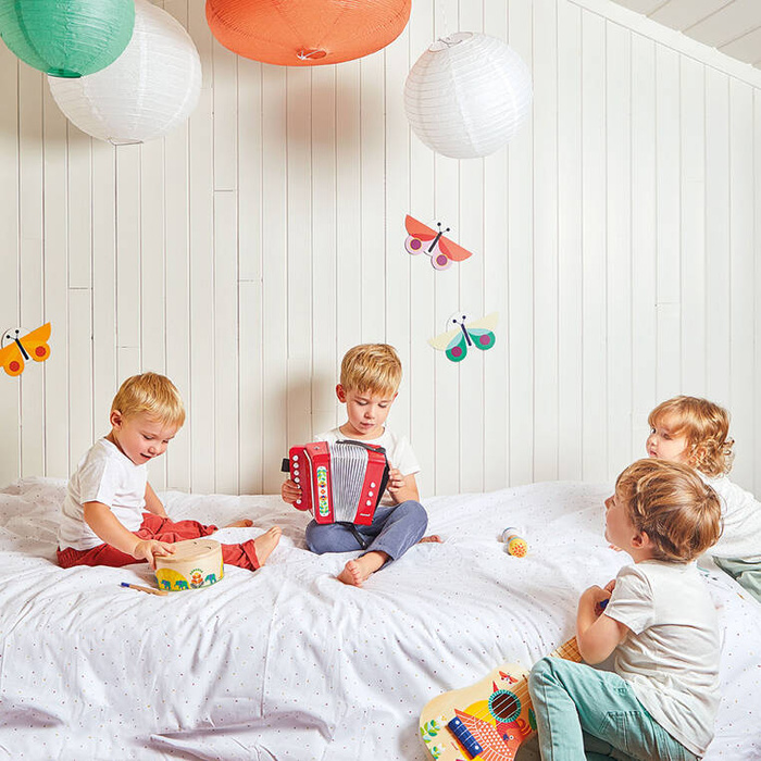 Drewniane ukulele Gioia zabawka rozwijająca słuch J07652 Janod