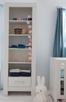 Biały Regał Pinio Calmo