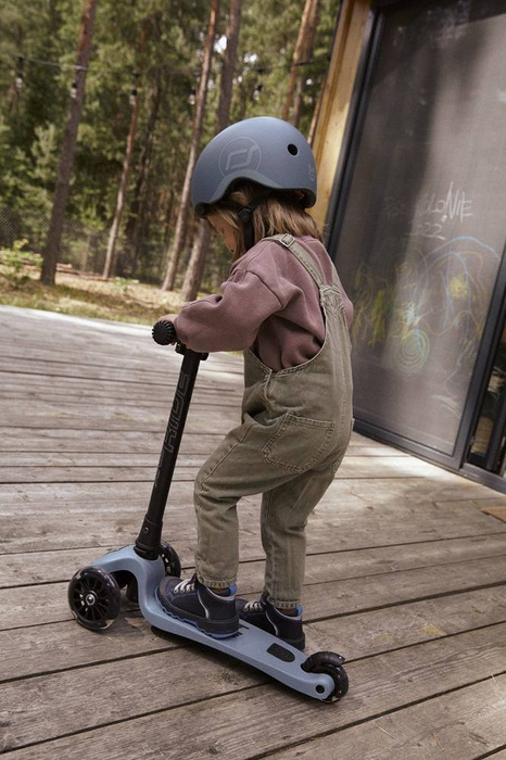 Zestaw SCOOTANDRIDE Kask + Highwaykick 3 LED hulajnoga składana ze świecącymi kółkami 3+ Steel