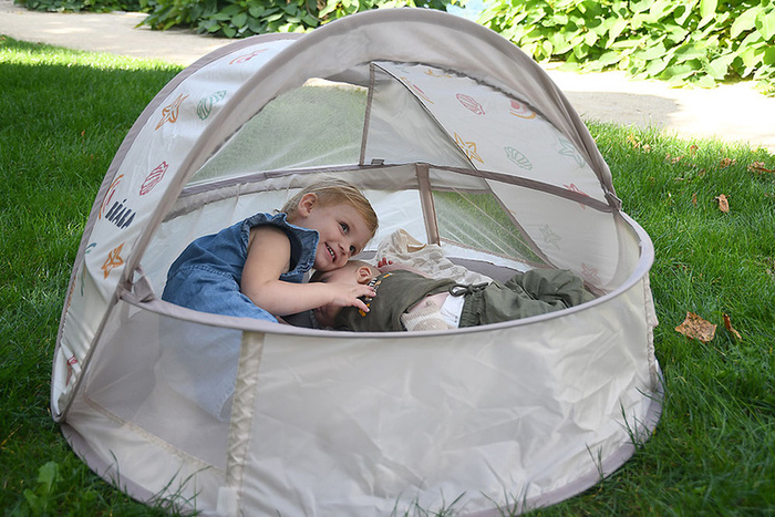 Namiot plażowy Breezynest UV Beaba 930403