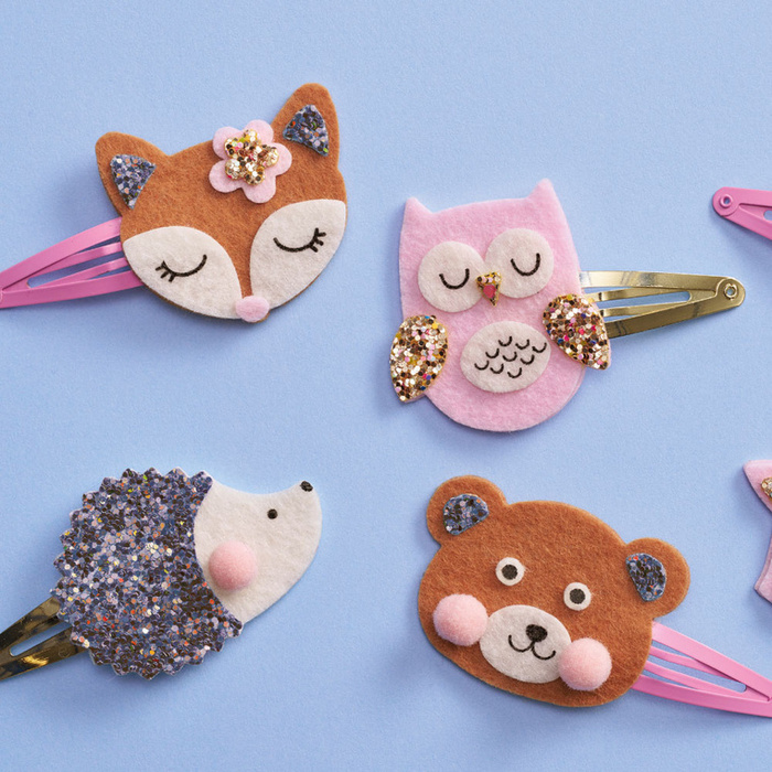 Zestaw kreatywny do tworzenia biżuterii brokatowe spinki do włosów Leśne zwierzątka Janod J09180 