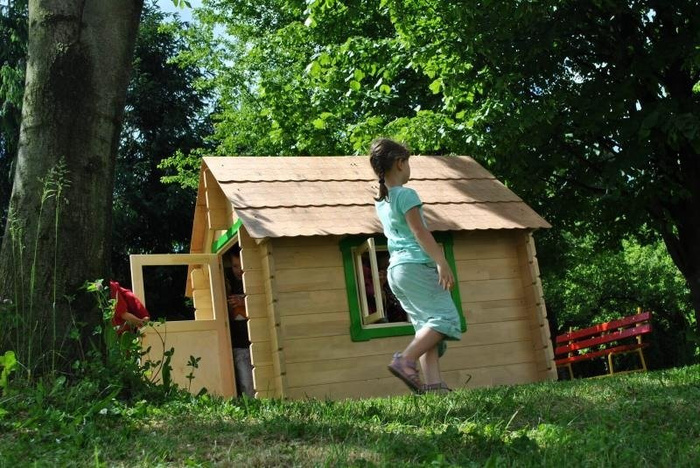 Drewniany domek Przyjaciele 610065-Pilch, zabawy na świeżym powietrzu