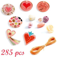 Drewniany zestaw do tworzenia biżuterii Serca 285 el DJ09855-Djeco, biżuteria dla dzieci