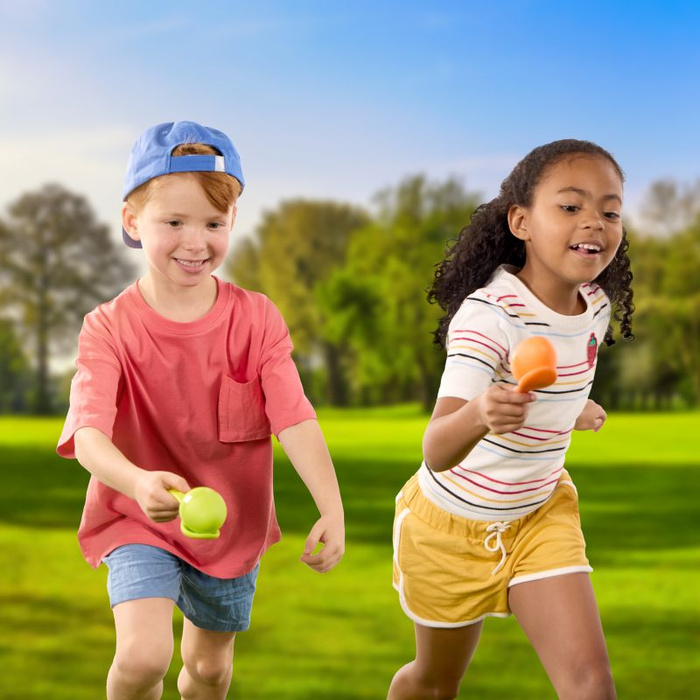 Zestaw do zabawy w wyścigi z jajkami na łyżkach B.Toys BX2550Z gry zręcznościowe dla dzieci