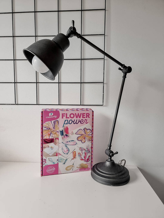 Artystyczny zestaw kreatywny 5 projektów Malowanie łańcuszkiem Pouring painting Kwiaty I love creativity Janod J07738