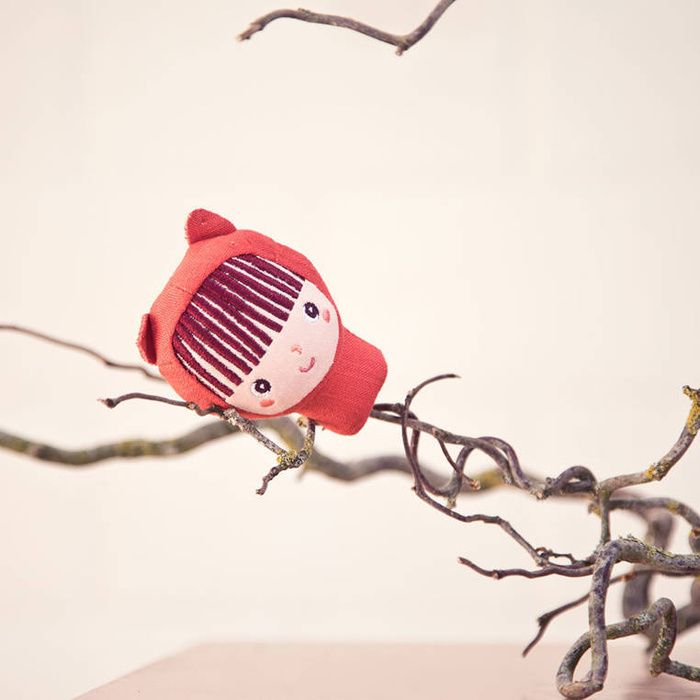 Zestaw 4 pacynek na palec Czerwony Kapturek babcia wilk i gajowy 83405 Lilliputiens