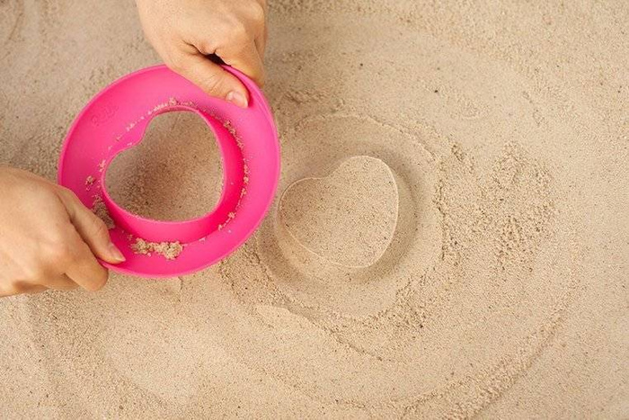 Wielofunkcyjny zestaw foremek SunnyLove 170495-Quut, zabawy w plenerze