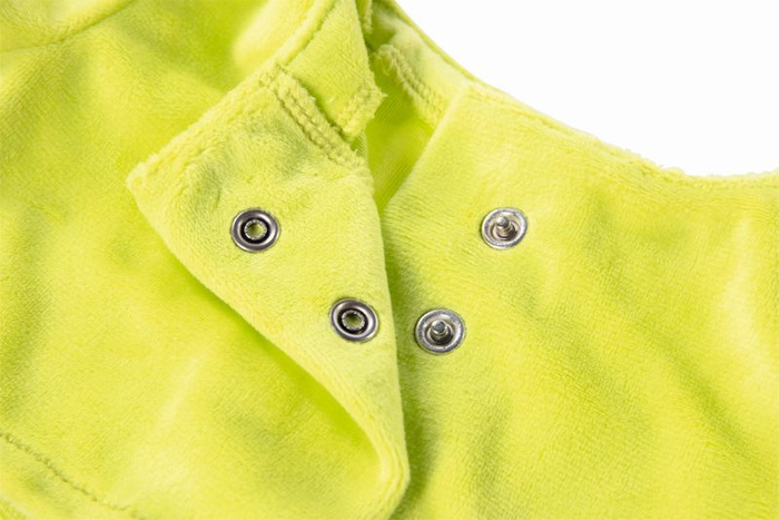 Zabawka edukacyjna Miś Brommel do nauki ubierania i ćwiczenia motoryki Goki 50952