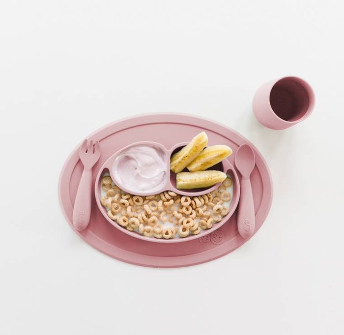 Komplet silikonowych sztućców Mini Utensils pastelowy róż EUMUB005-EZPZ, sztućce dla dzieci