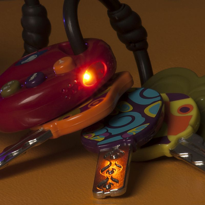 LucKeys zestaw kluczy samochodowych z pilotem w kluczyku B.Toys BX1930Z