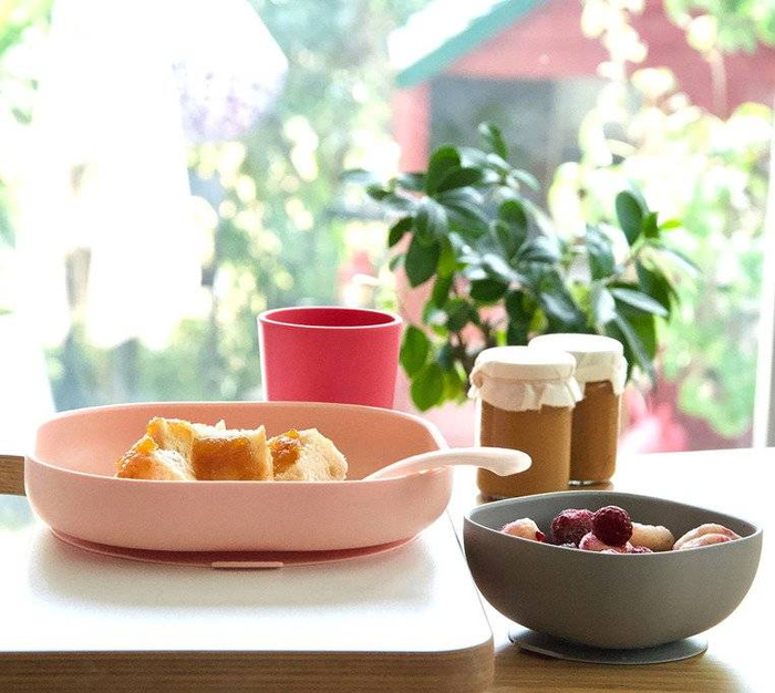 Beaba Komplet naczyń z silikonu pink 913429- Beaba, naczynia dla niemowląt