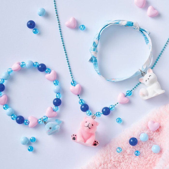 Zestaw kreatywny do tworzenia biżuterii z zawieszkami Małe zwierzątka Janod J09184