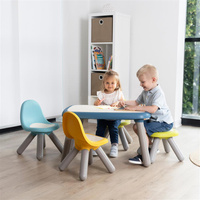 Stabilny Stolik dla dzieci Smoby 880407 ogrodowy niebieski do kreatywnych aktywności