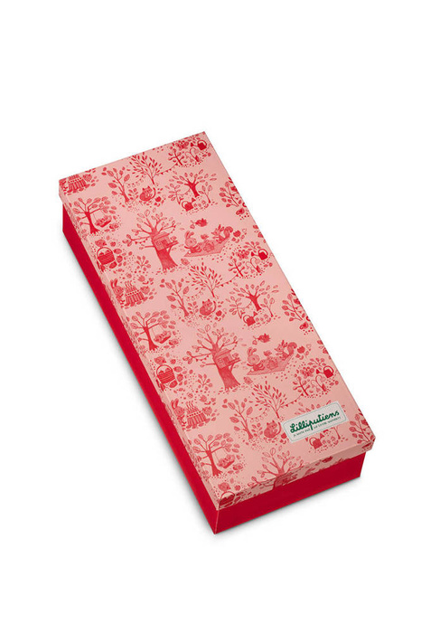 Lalka przytulanka Lena 30 cm ozdobne pudełko w leśny wzór 83382 Lilliputiens