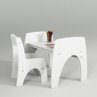 Regulowany stolik Klips 120-631-110-Pinio, meble do pokoju dziecięcego