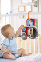 Zawieszka do łóżeczka Traktor farmera HB305407-Haba, zabawka dla niemowlaka