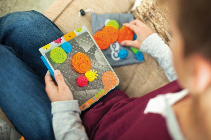 Koła Zębate Crankity FA140-1 Fat Brain Toys, łamigłówki dla dzieci