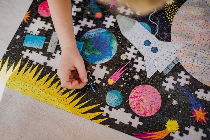 Kosmos - świecące w ciemności puzzle 500 el dla całej rodziny MP61003-Mudpuppy, puzzle tekturowe