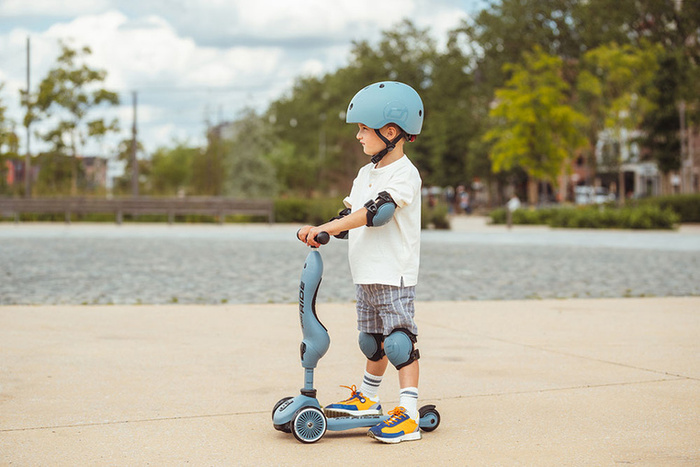 Scoot and Ride Zestaw Kask i Ochraniacze Steel XXS-S dzieci 1-5 lat do bezpiecznej jazdy