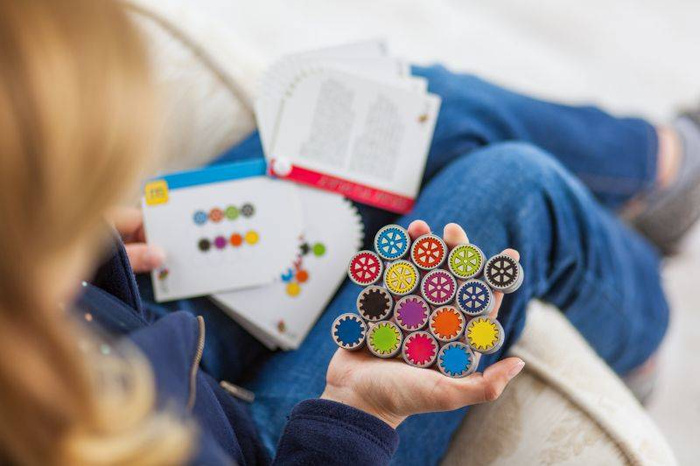 Łamigłówka Coggy FA116-1 Fat Brain Toys, zabawki logiczne