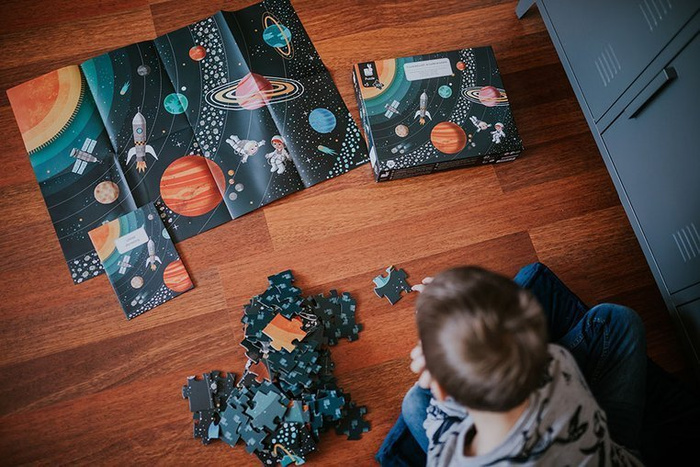 Puzzle edukacyjne Układ słoneczny 100 elementów 5+, Janod J02678