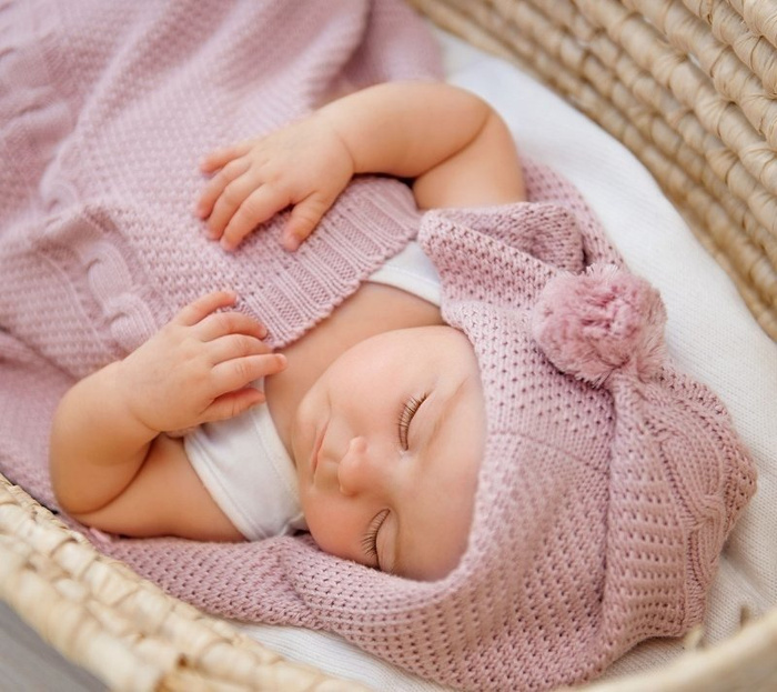 Śpiworek-kocykowy pudrowy róż LL6593-Lullalove, wyprawka dla niemowlaka