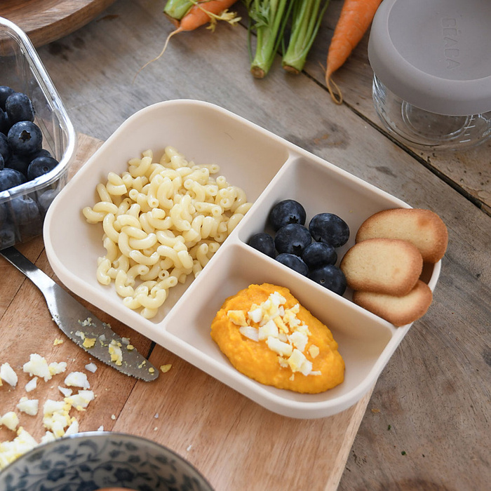 Silikonowy trójdzielny talerz z przyssawką Clay Beaba 913614